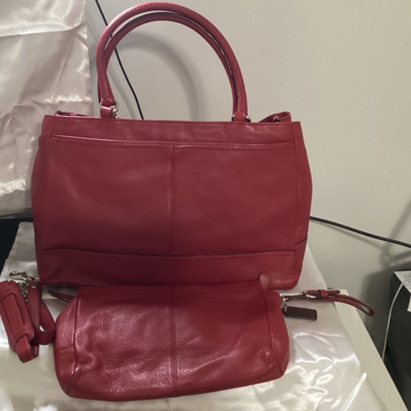 COACH PARK LEATHER CARRYALL (RED) (#F23268) - Picture 2 of 8